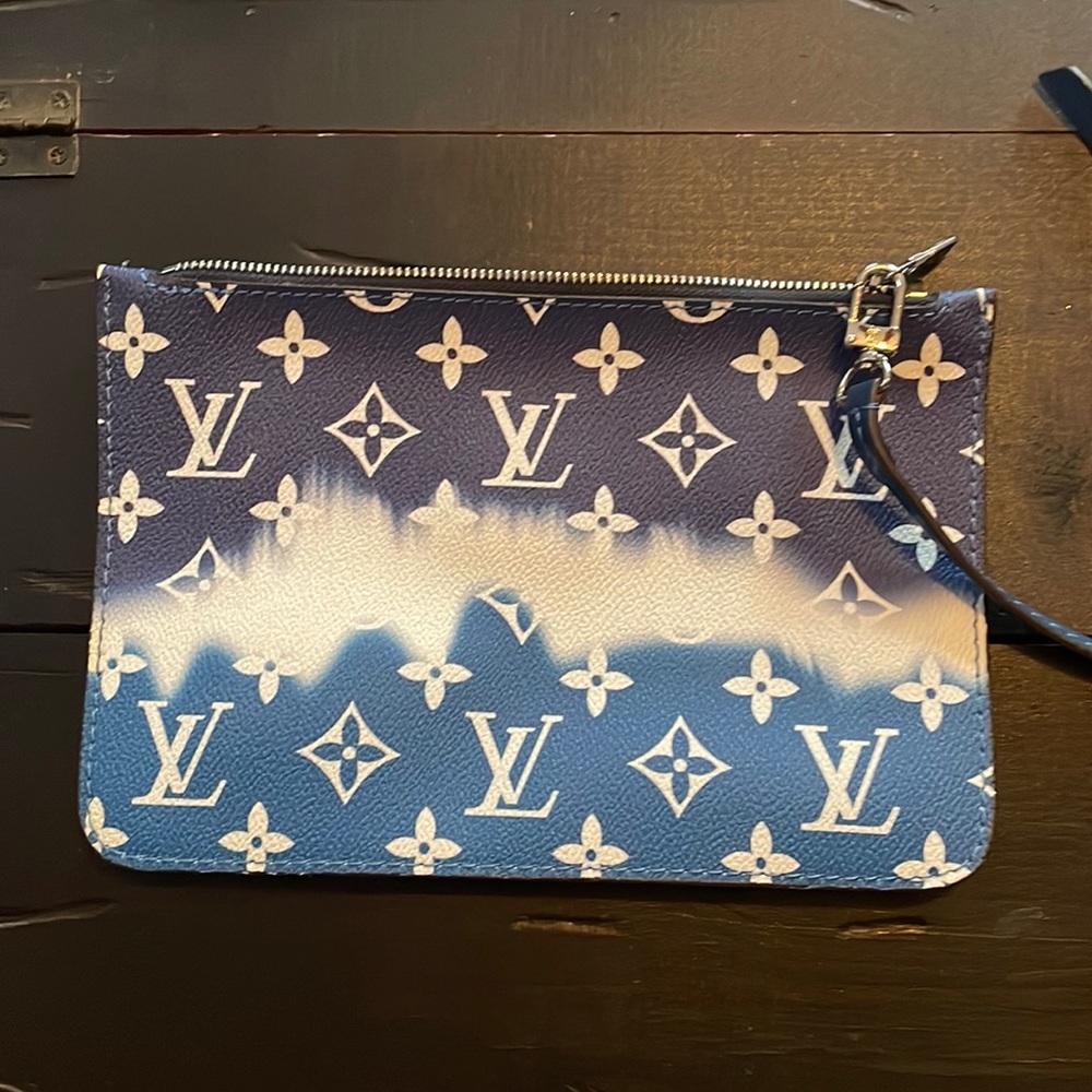 Designer-Like Wristlet